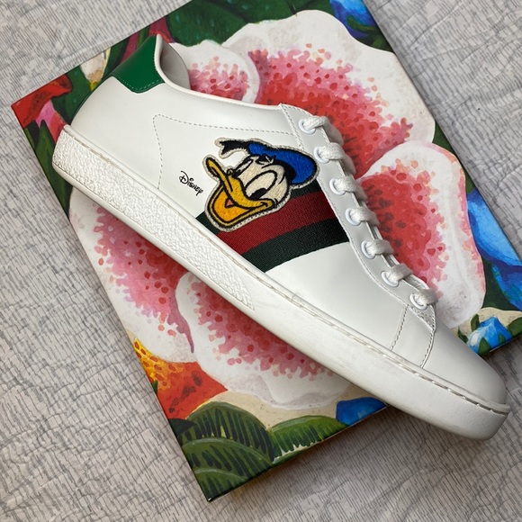 ✨Gucci Disney Sneakers✨ - Picture 1 of 10